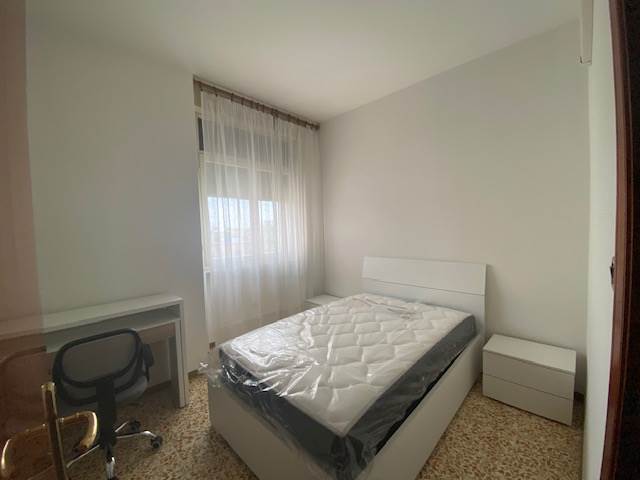 Piazza e mezza 300