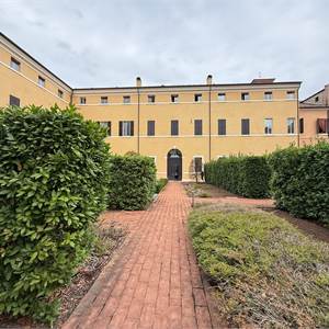 4 o più locali In Vendita a Ferrara